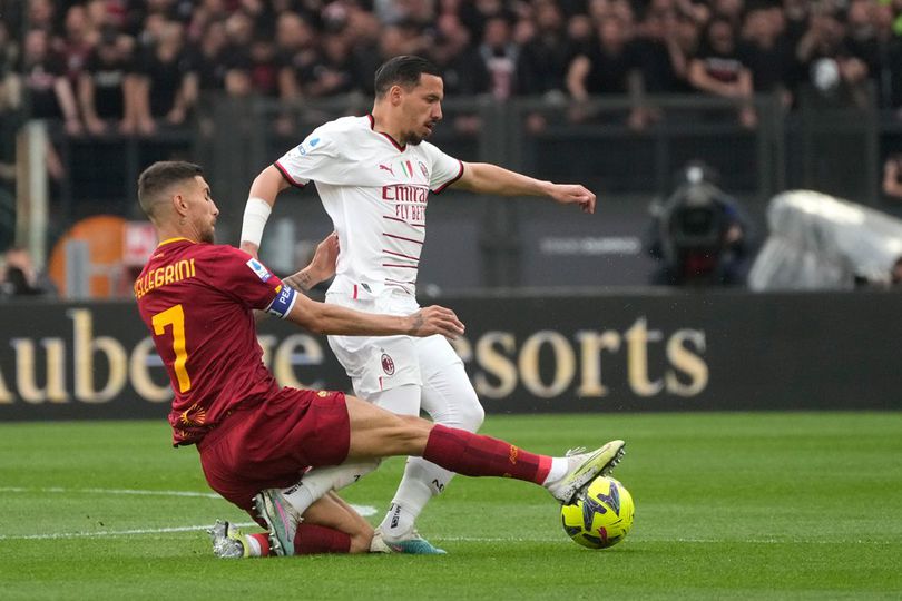 Milan Selamat dari Kekalahan di Markas Roma: Untung Gak Kalah, Main Kayak Gini Bisa Tembus Semifinal UCL