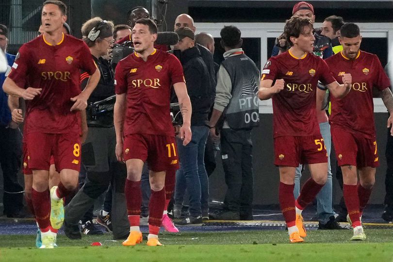 5 Pelajaran dari Laga AS Roma 1-0 Bayer Leverkusen: Mourinho Lebih Berpengalaman dari Xabi dalam Pertarungan Taktikal