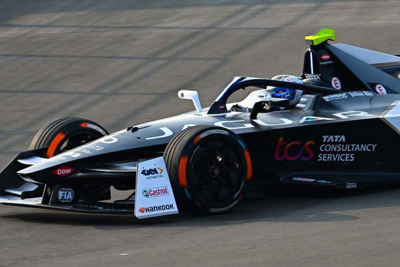 Castrol dan Jaguar TCS Sukses Maksimalkan EV Transmission di Jakarta E-Prix 2023