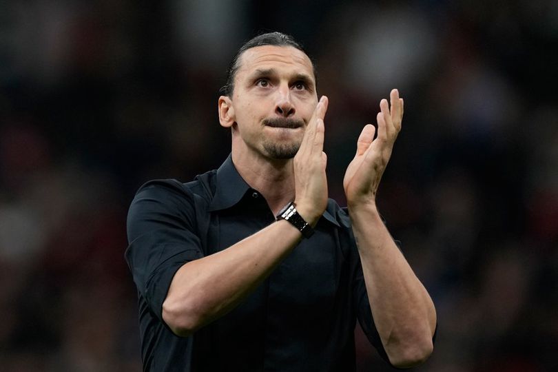 Putuskan Pensiun, Stefano Pioli Berikan Tribut untuk Zlatan Ibrahimovic