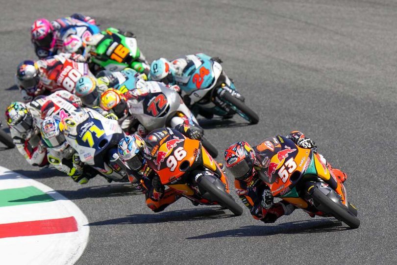 Gantikan Dunlop, Pirelli Resmi Jadi Suplier Tunggal Ban Moto3 dan Moto2 Mulai 2024