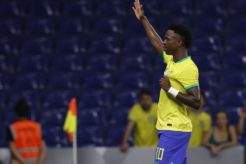 Tuduh sang Pelatih Curi Jersey Vinicius Junior Miliknya, Morlaye Sylla Dicoret dari Skuad Guinea untuk Piala Afrika