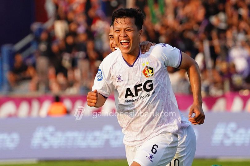 Tonton Video Barcelona, Cara Bayu Otto Hidupkan Lini Tengah Persik Kediri