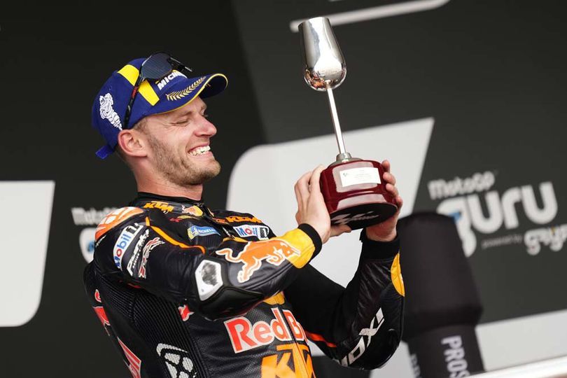 Anak Emas KTM: Brad Binder Resmi Dapat Kontrak Baru sampai MotoGP 2026 Anak Emas KTM: Brad Binder Resmi Dapat Kontrak Baru sampai MotoGP 2026