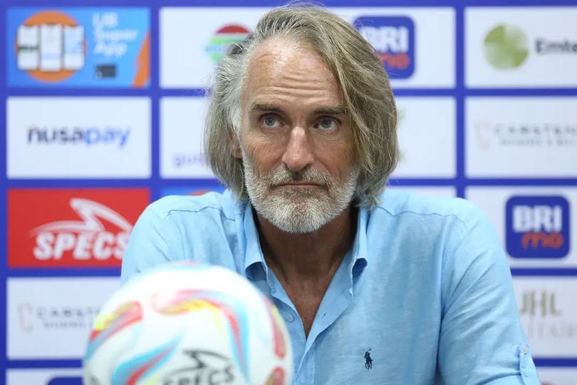 Jan Olde Riekerink Ungkap Penyebab Dewa United Gagal Kalahkan 10 Pemain Persebaya di BRI Liga 1