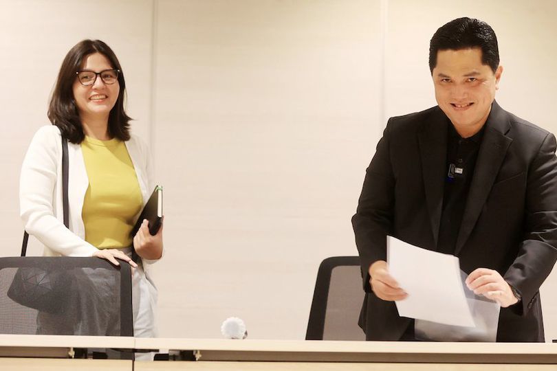 Kompaknya Erick Thohir dan Ratu Tisha saat Jumpa Pers Kompaknya Erick Thohir dan Ratu Tisha saat Jumpa Pers