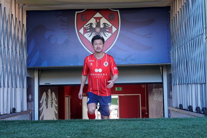 Kazuyoshi Miura: Pesepakbola Profesional Tertua Perpanjang Kontrak di Oliveirense