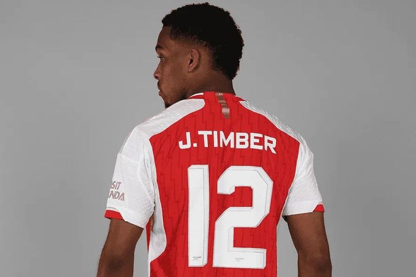 Jejak Pemain Belanda di Arsenal Sebelum Jurrien Timber: Banyak yang Flop?