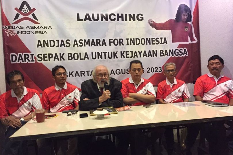 Prihatin Kondisi Sepak Bola Nasional, Legenda Sepak Bola Indonesia Andjas Asmara Turun Gunung Prihatin Kondisi Sepak Bola Nasional, Legenda Sepak Bola Indonesia Andjas Asmara Turun Gunung