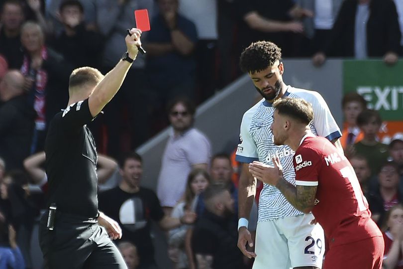 Jurgen Klopp Pertanyakan Kartu Merah Alexis Mac Allister: Itu Bukan Pelanggaran Keras Loh! Jurgen Klopp Pertanyakan Kartu Merah Alexis Mac Allister: Itu Bukan Pelanggaran Keras Loh!
