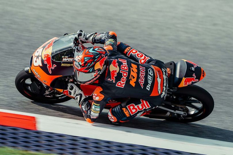 Hasil Balapan Moto3 Austria: KTM Berjaya di Kandang, Deniz Oncu Bekuk Daniel Holgado