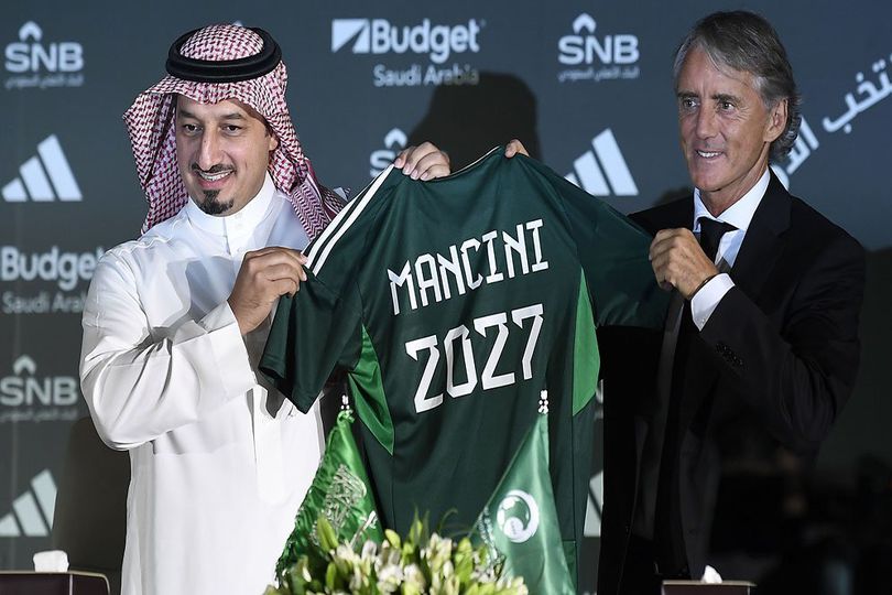 Deretan 8 Pelatih dengan Gaji Termahal di Dunia, Roberto Mancini di Puncak Deretan 8 Pelatih dengan Gaji Termahal di Dunia, Roberto Mancini di Puncak