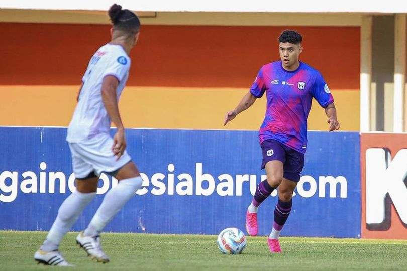 Penantian Panjang Kenshiro Daniels untuk Debut di BRI Liga 1 2023/2024