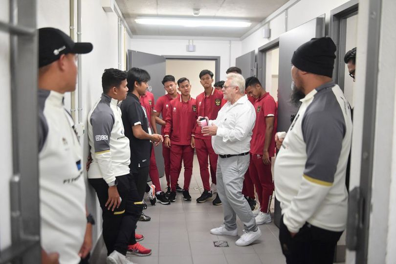 Timnas Indonesia U-17 Jalan-Jalan ke Stadion Borussia Monchengladbach, Ngeri Ada Penjara Khusus Suporter!