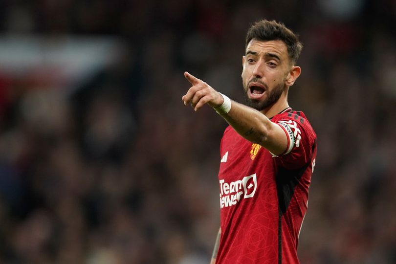 Pertahankan Bruno Fernandes sebagai Kapten Manchester United