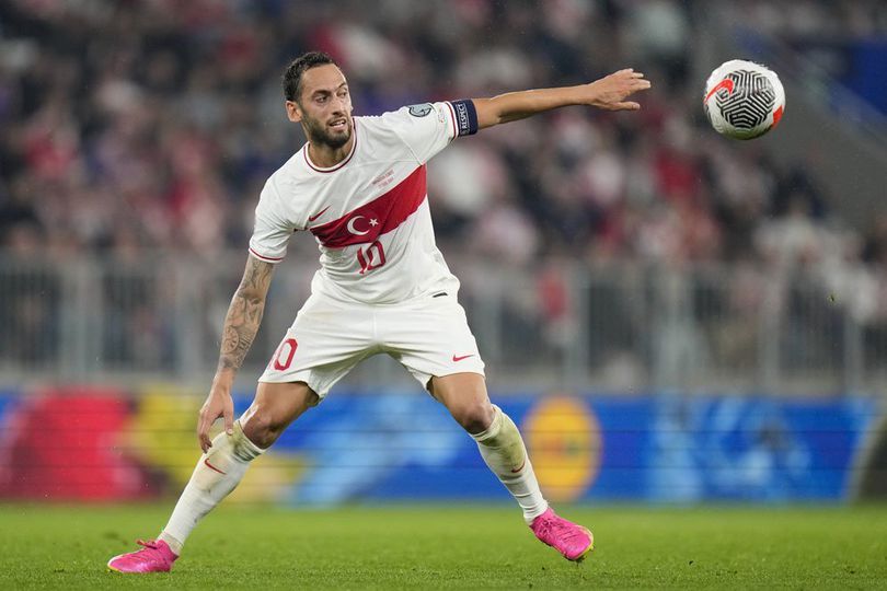 Skuad Sementara Timnas Turki untuk Euro 2024: Arda Guler dan Kenan Yildiz Siap Sita Perhatian Dunia Skuad Sementara Timnas Turki untuk Euro 2024: Arda Guler dan Kenan Yildiz Siap Sita Perhatian Dunia