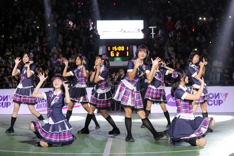 Jadi Penampil Pamungkas, JKT48 Sukses Hibur Penonton Grand Final AXIS Nation Cup 2023