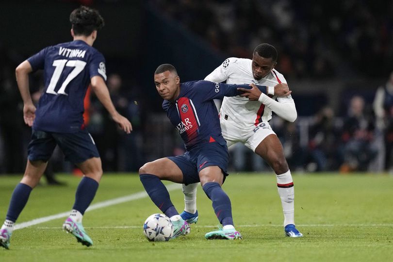 Terbaik dan Terburuk PSG 3-0 AC Milan: Pierre Kalulu Tertidur di Atas Lapangan?