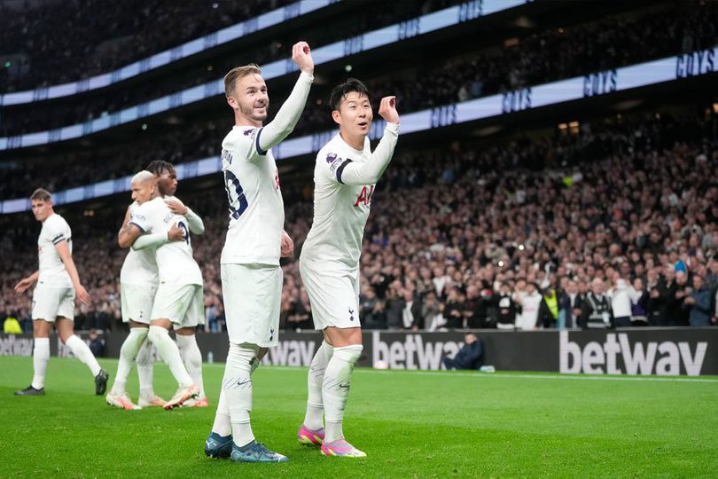 Berimajinasi Tottenham Merajai Inggris