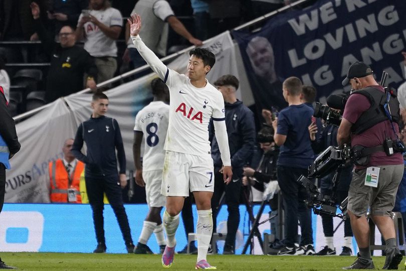 Tumbal Kekalahan Lawan West Ham: Son Heung-min Tambah Daftar Pasien Cedera Tottenham Tumbal Kekalahan Lawan West Ham: Son Heung-min Tambah Daftar Pasien Cedera Tottenham