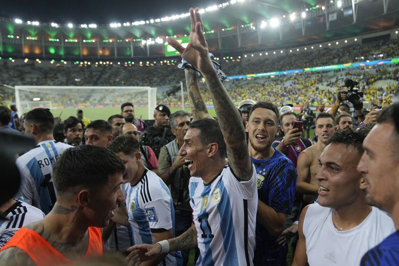 Tensi Tinggi di Laga Brasil vs Argentina, Angel dI Maria Sampai Ludahi Penonton