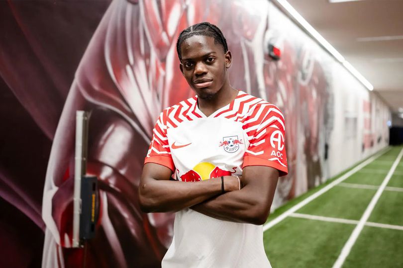 Saingi Real Madrid, Chelsea Juga Incar Bek Tangguh RB Leipzig Ini Saingi Real Madrid, Chelsea Juga Incar Bek Tangguh RB Leipzig Ini