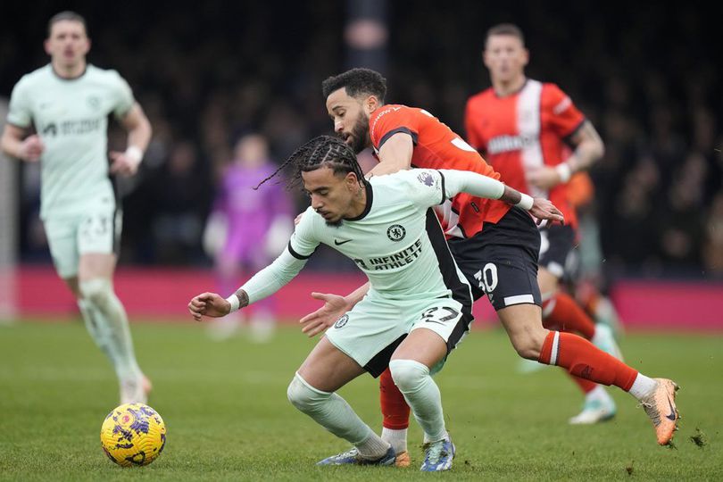 Bukan Mie Instan, Bintang Premier League Ini Mengaku Makan Ceker Ayam Tiap Malam!