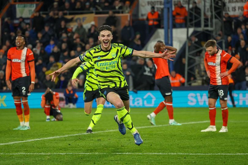 Arsenal Menang Dramatis Atas Luton, Biasakan Nonton Sampai FT, Bukti Mental Juara, tapi Nanti Habis Bensin Lagi Gak? Arsenal Menang Dramatis Atas Luton, Biasakan Nonton Sampai FT, Bukti Mental Juara, tapi Nanti Habis Bensin Lagi Gak?