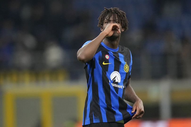 Yann Aurel Bisseck, Bek Rasa Striker