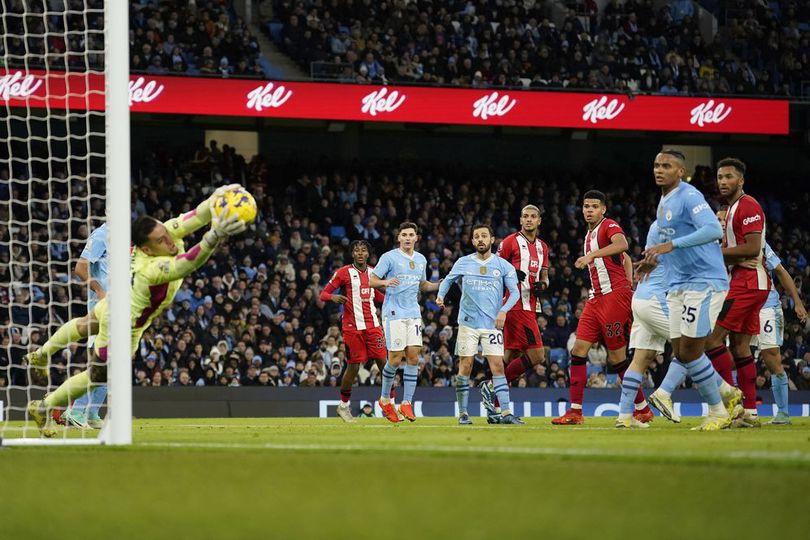 Rapor Pemain Man City saat Jinakkan Sheffield: Ederson Bikin Aman, Rodri dan Foden Istimewa, Alvarez Tajam