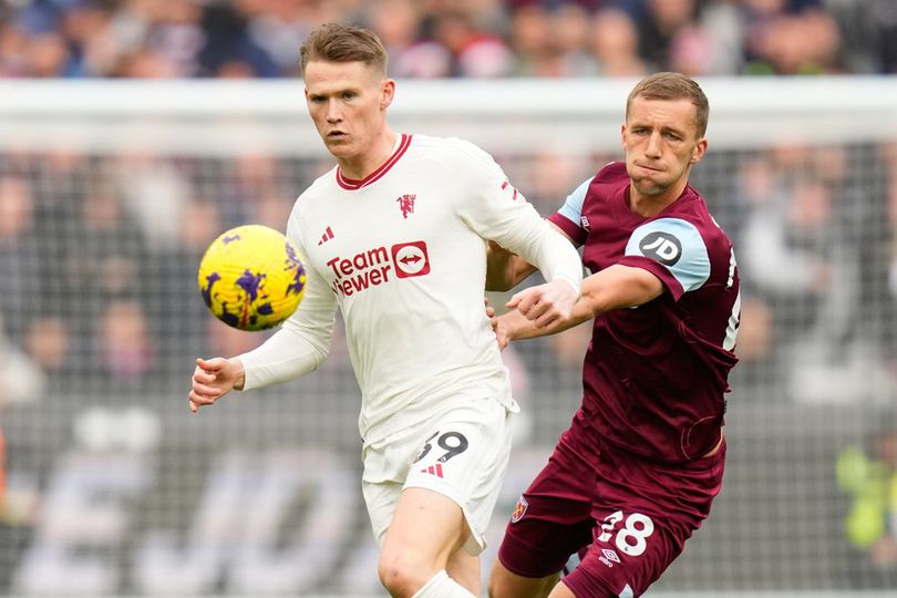 Fulham Kibarkan Bendera Putih, Scott McTominay Bakal Bertahan di MU?