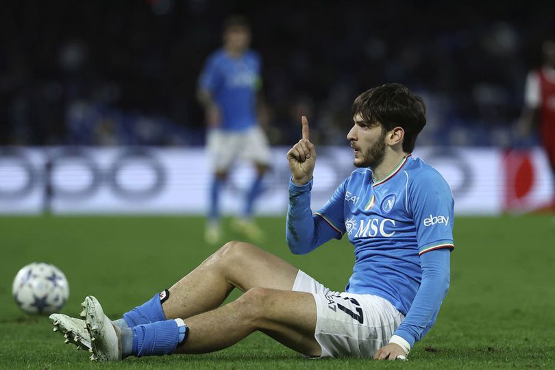 Napoli dan Khvicha Kvaratskhelia Terlibat Perang Dingin, Pintu Hengkang Semakin Terbuka?