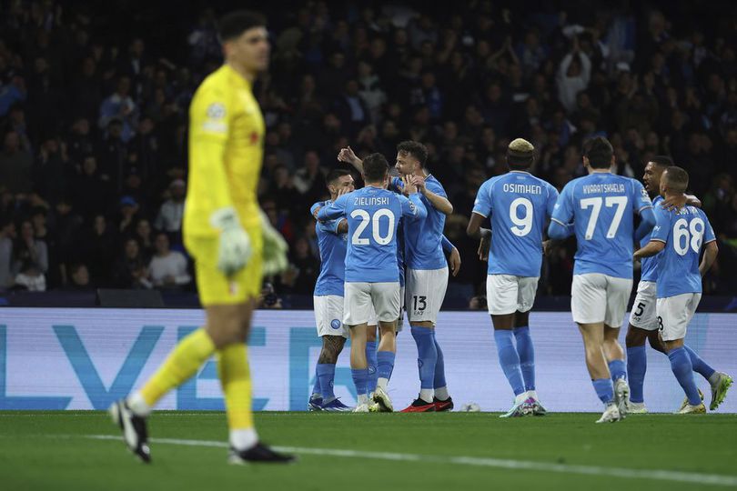 Napoli Bangkit di Saat yang Tepat