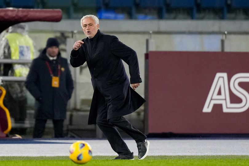 Jose Mourinho ke Barcelona tak Akan Terjadi