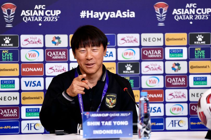 Jelang Duel Lawan Vietnam, Shin Tae-yong Makan Malam Bareng Penggawa Timnas Indonesia di Eropa