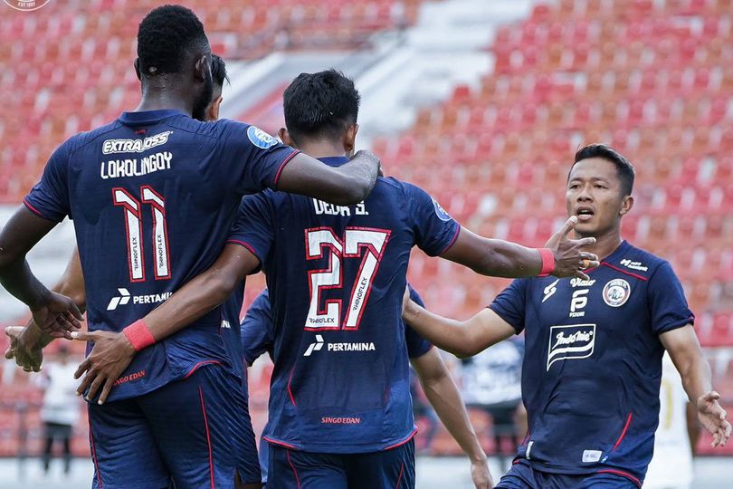 Rapor 5 Pelatih Asing Terakhir Arema FC: Siapa Paling Sukses?