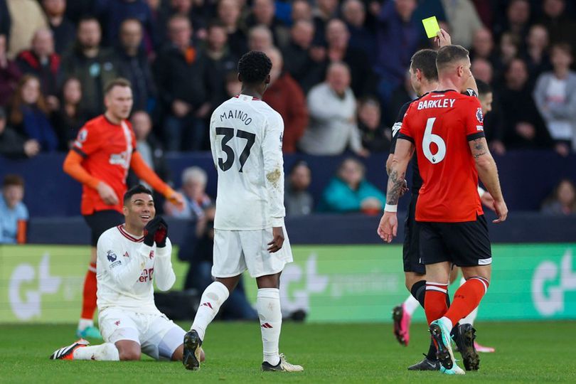 MU Kalahkan Luton Town 2-1, Casemiro Harusnya Dikartu Merah?