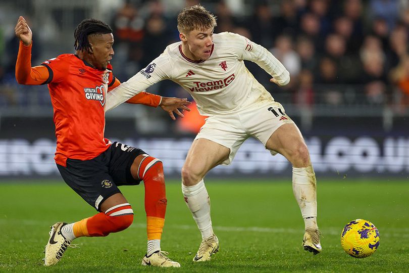 Man of the Match Luton Town vs Manchester United: Rasmus Hojlund - Bola.net