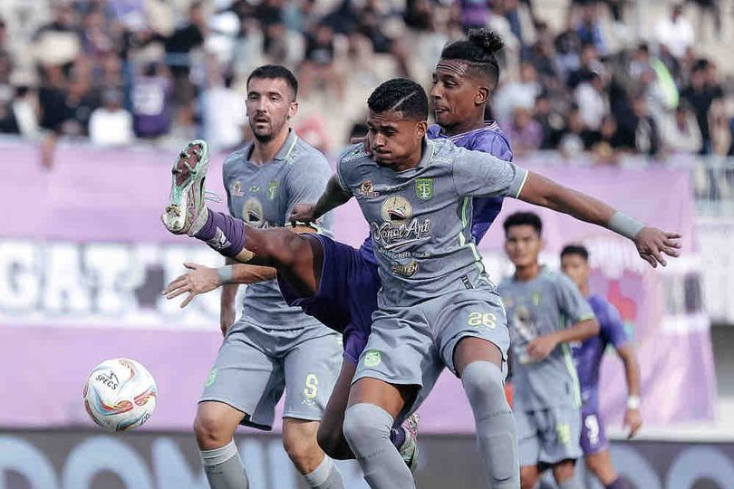 Hasil BRI Liga 1 2023/2024, Persita Tangerang vs Persebaya Surabaya: Skor 1-1