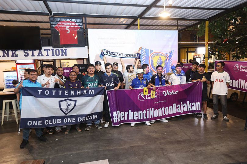 Keseruan Roaring Night Laga Everton vs Tottenham di Kemang