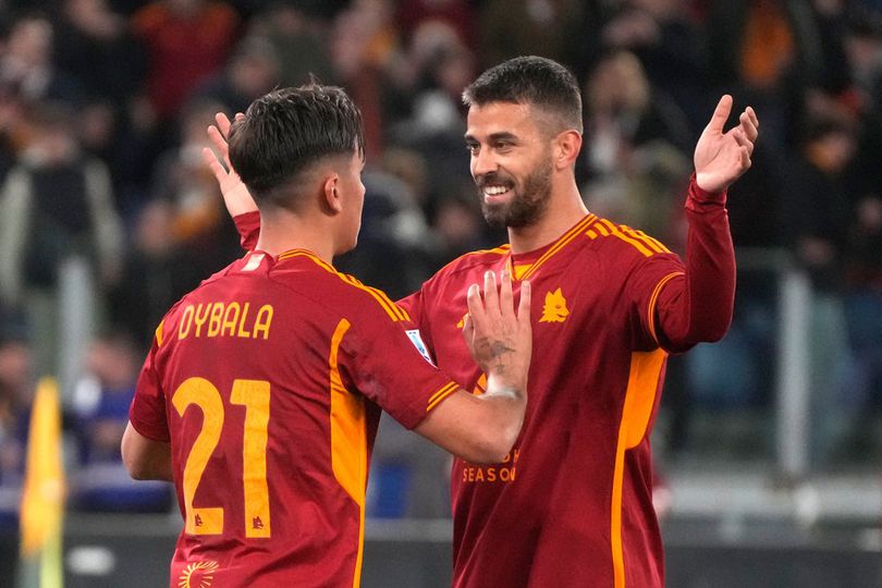 Sang Pelatih Bela-belain Panjat Pohon untuk Intip Latihan AS Roma, Torino Tetap Kalah!