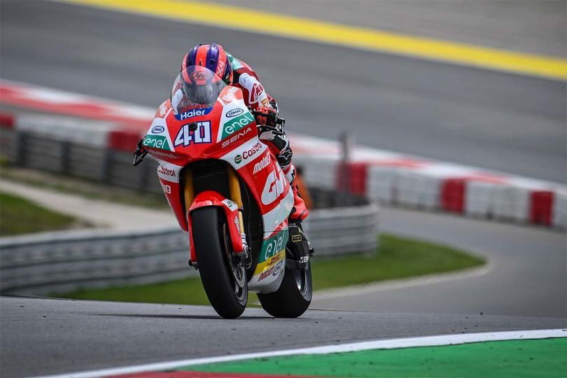 Hasil Race 2 MotoE Portugal 2024: Mattia Casadei Kalahkan Hector Garzo dan Oscar Gutierrez