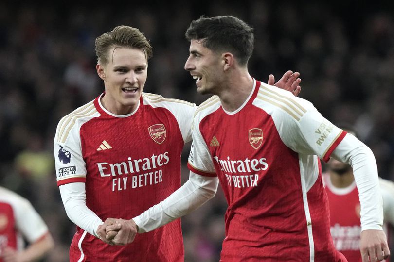 Arsenal Lagi On Fire, Bayern Munchen Siaga Satu