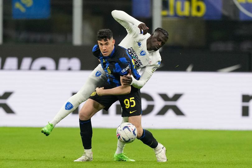 Komentar Alessandro Bastoni Soal Kans Inter Rayakan Scudetto di Derby