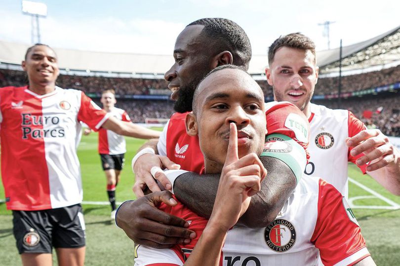 Feyenoord Hancurkan Ajax Enam Gol Tanpa Balas