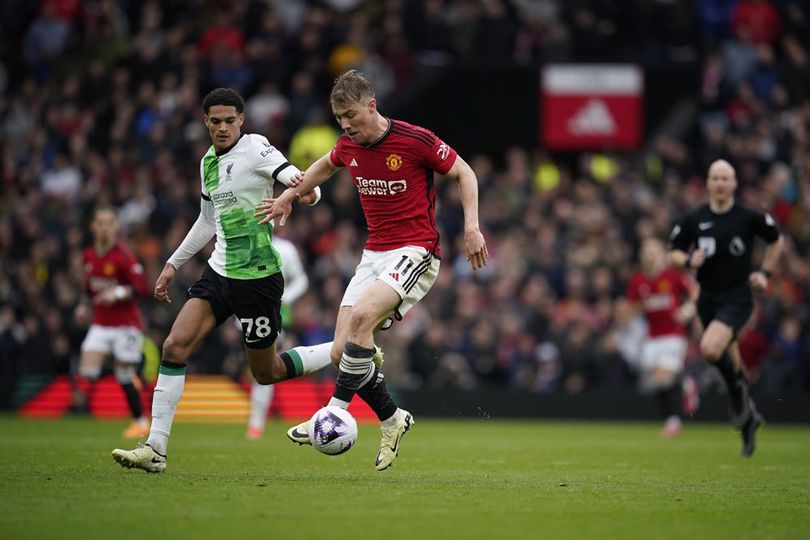 Jarell Quansah Blunder di Laga Man United vs Liverpool, Van Dijk: Belajarlah