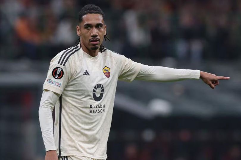 AS Roma Bekuk AC Milan, Chris Smalling Full Senyum