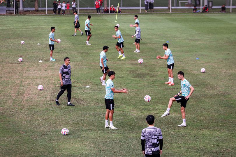 Timnas Indonesia Terpaksa Geser Lokasi Latihan Gara-gara Kondisi Lapangan yang Butut