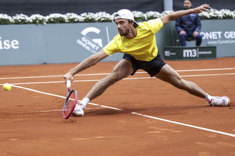 Macam-Macam Pukulan Tenis Lapangan