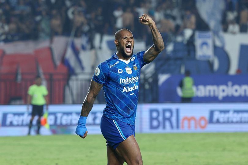 Persib Pamerkan Jersey Baru untuk Piala Presiden 2024, Nuansa Emas Mencolok